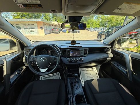 Used 2017 Toyota RAV4 LE w/ All Weather Liner Package AWD/4WD image 21