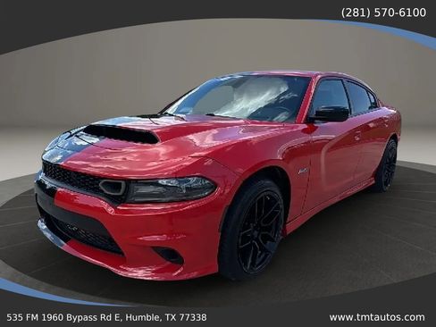 Used 2023 Dodge Charger R/T RWD image 2