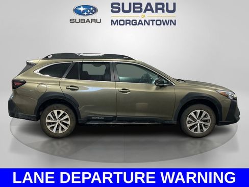 Certified 2025 Subaru Outback Premium image 4