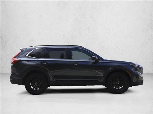 Used 2025 Honda CR-V Sport-L image 4