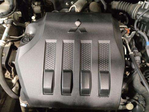 Used 2020 Mitsubishi Eclipse Cross SE image 30