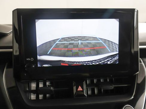Used 2024 Toyota Corolla LE FWD image 35