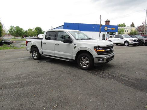Used 2024 Ford F150 XLT AWD/4WD image 39