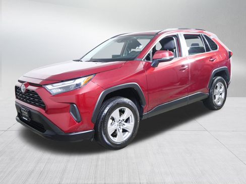 Certified 2022 Toyota RAV4 XLE w/ Convenience Package image 3
