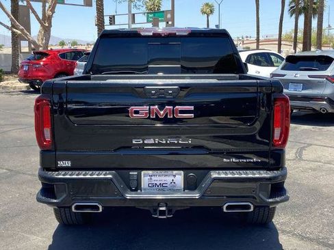 Used 2023 GMC Sierra 1500 Denali w/ Denali Reserve Package AWD/4WD image 5