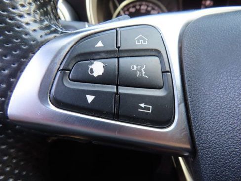 Used 2015 Mercedes-Benz C 300 Sedan image 29