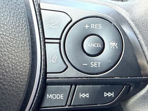 Used 2024 Toyota RAV4 Adventure AWD/4WD image 29