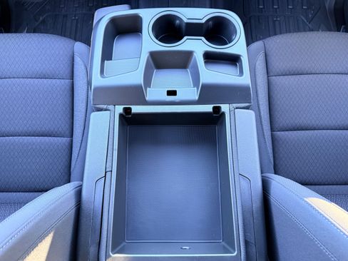 New 2026 GMC Sierra 1500 SLE w/ Max Trailering Package image 17