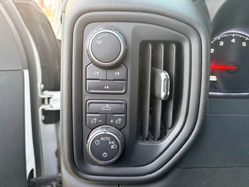 Used 2021 Chevrolet Silverado 2500 W/T w/ WT Fleet Convenience Package image 21