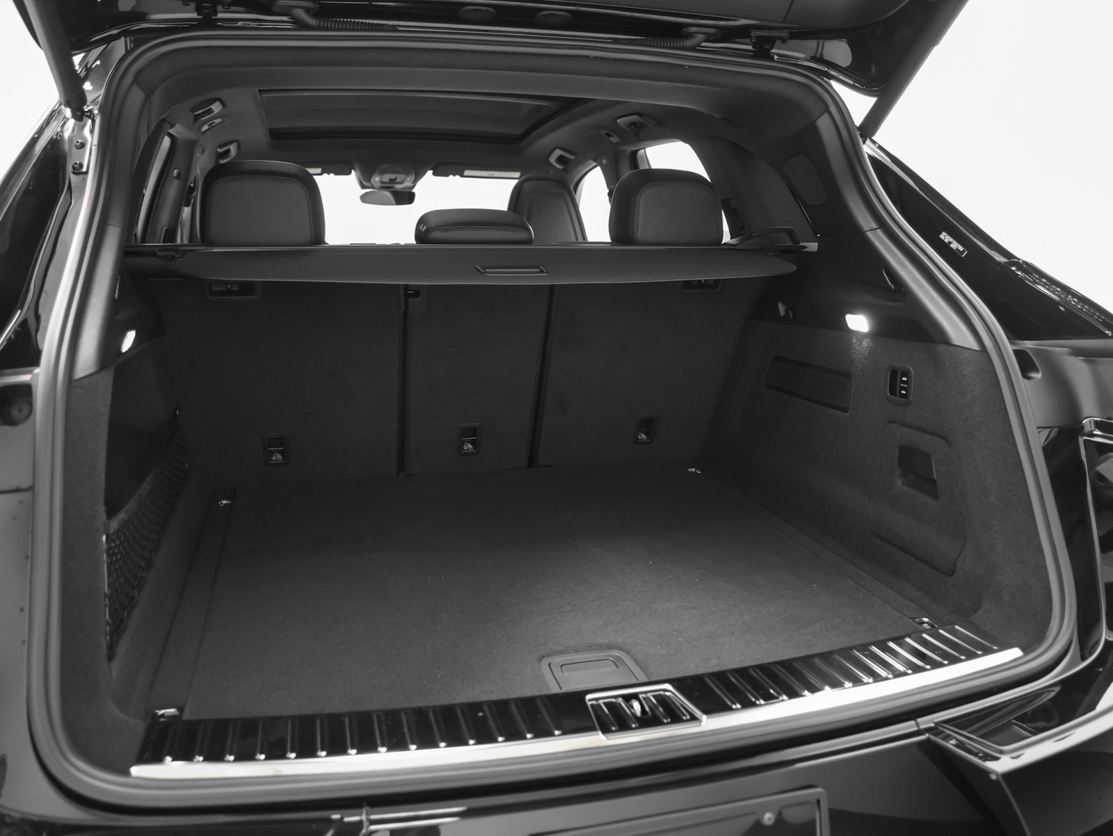 Certified 2026 Porsche Cayenne GTS AWD/4WD image 19