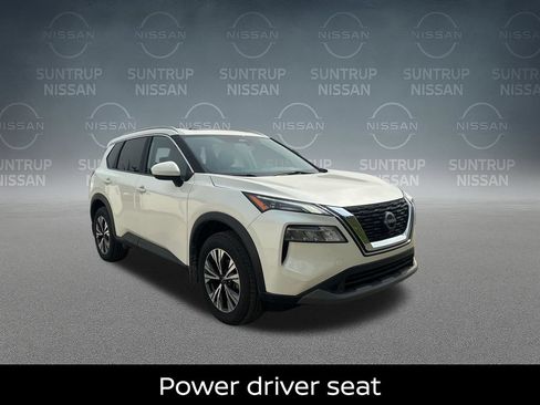 Certified 2023 Nissan Rogue SV w/ SV Premium B Package AWD/4WD image 10