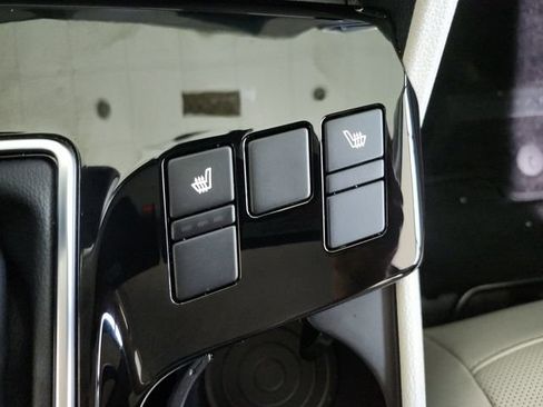Certified 2024 Kia Sportage EX FWD image 18