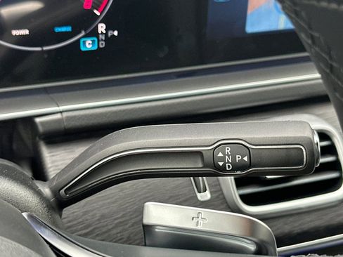 New 2026 Mercedes-Benz GLS 450 4MATIC image 19