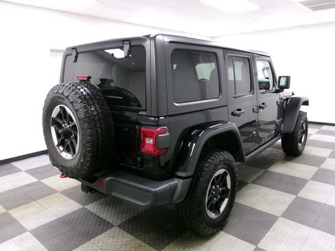 Used 2020 Jeep Wrangler Unlimited Rubicon w/ Dual Top Group AWD/4WD image 15