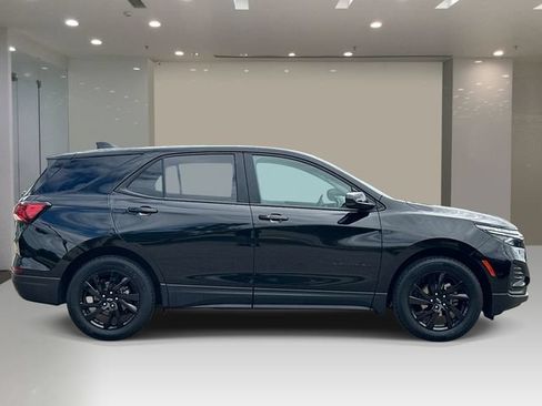 Used 2024 Chevrolet Equinox LS w/ LS Convenience Package FWD image 5