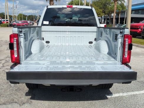 New 2026 Ford F350 Lariat w/ FX4 Off-Road Package image 13