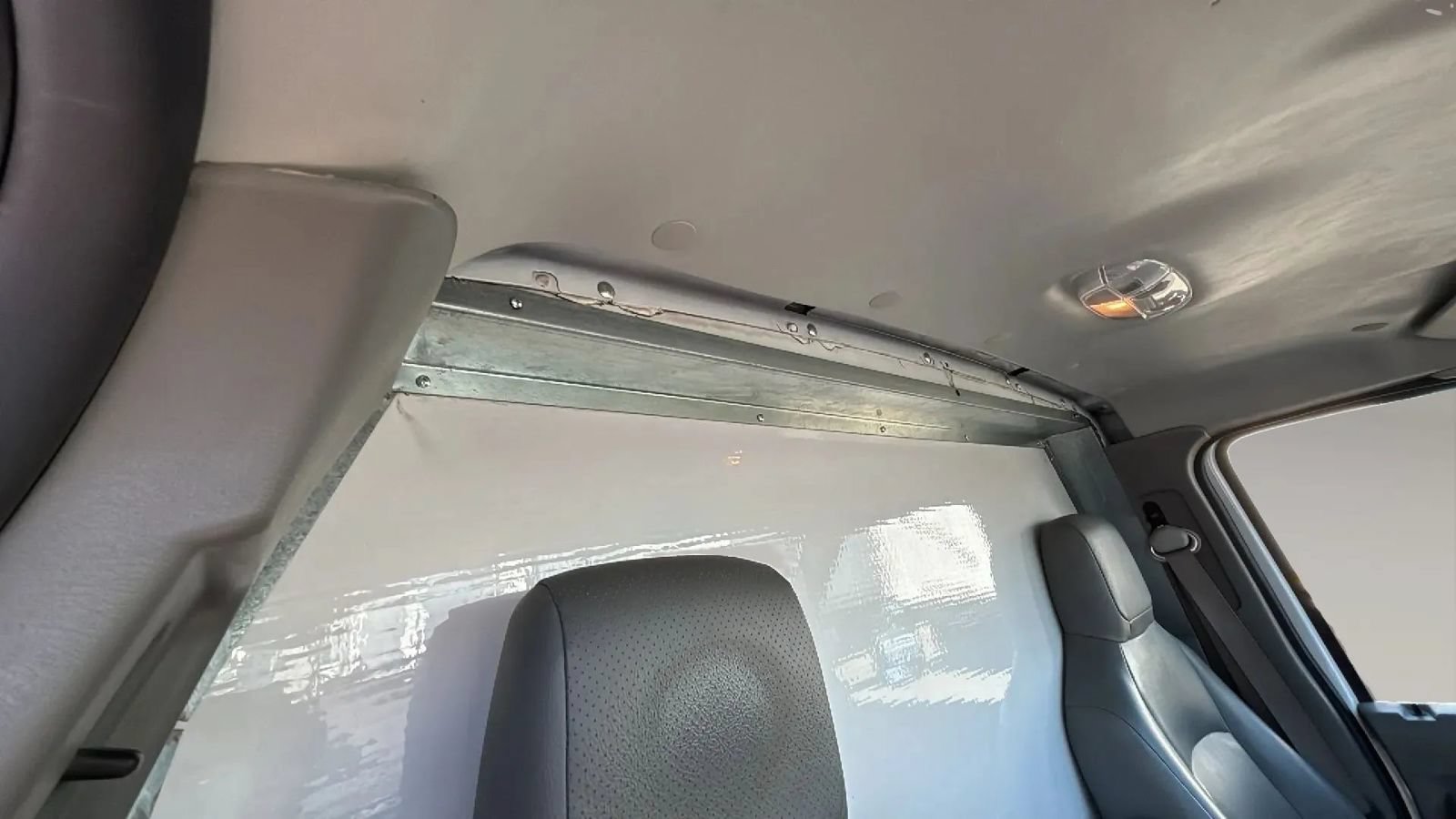 Used 2021 Ford E-350 and Econoline 350 Super Duty RWD image 25
