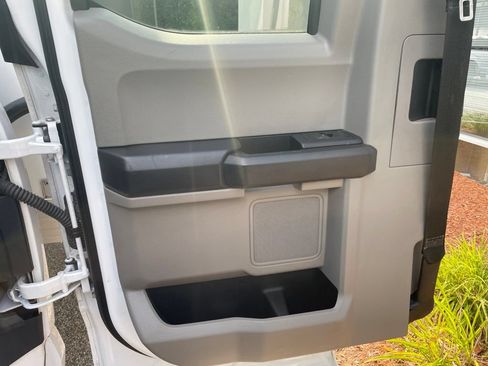 Certified 2021 Ford F550 4x4 SuperCab Super Duty image 22