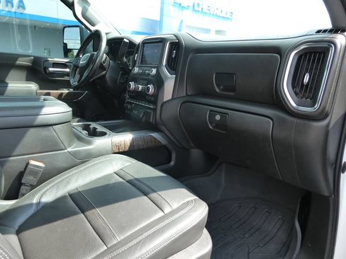 Used 2022 GMC Sierra 2500 Denali w/ Denali Ultimate Package AWD/4WD image 13