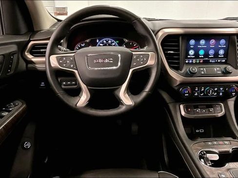 Used 2023 GMC Acadia Denali AWD/4WD image 6