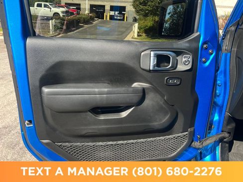 Used 2022 Jeep Wrangler Unlimited Sport AWD/4WD image 12