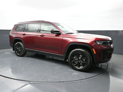 New 2026 Jeep Grand Cherokee L 4WD image 5