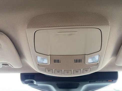 Used 2021 Lincoln Nautilus AWD w/ Equipment Group 101A image 24
