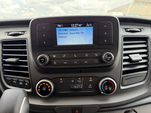 New 2025 Ford Transit 250 148 Medium Roof w/ Load Area Protection Package image 32