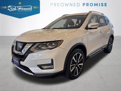 Used 2017 Nissan Rogue SL w/ SL Premium Package