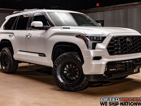 Used 2024 Toyota Sequoia Platinum image 1