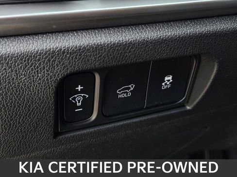 Certified 2025 Kia Sorento X-Line EX image 21