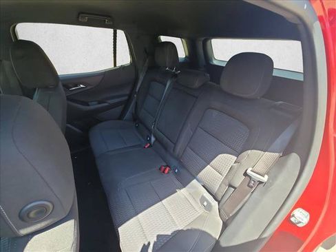 Used 2025 Chevrolet Equinox LT AWD/4WD image 19