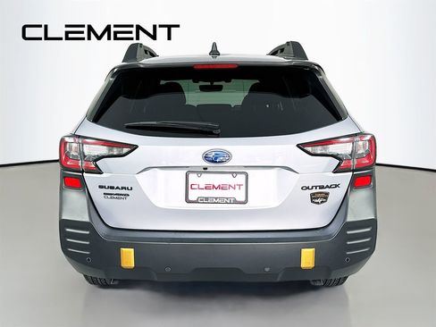 Used 2022 Subaru Outback Wilderness w/ Wilderness Package AWD/4WD image 8