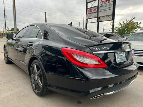 Used 2013 Mercedes-Benz CLS 550 image 3