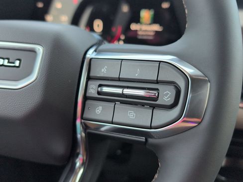 New 2026 GMC Canyon Denali AWD/4WD image 15