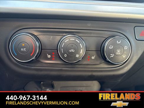 Used 2024 Chevrolet Trax RS image 18