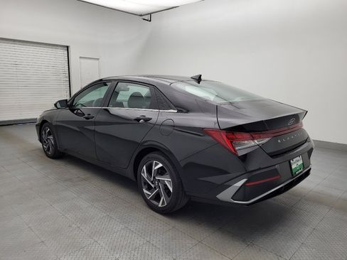 Used 2025 Hyundai Elantra SEL image 5
