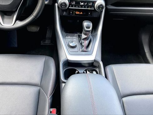 Used 2021 Toyota RAV4 XSE w/ Premium Package AWD/4WD image 17