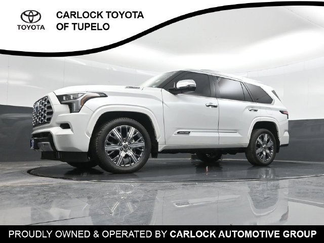 Used 2024 Toyota Sequoia Capstone AWD/4WD image 40