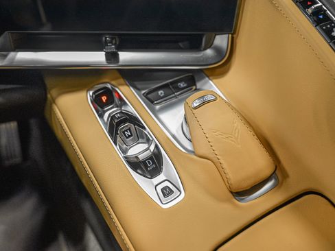 Used 2022 Chevrolet Corvette Stingray w/ Z51 Performance Package image 20