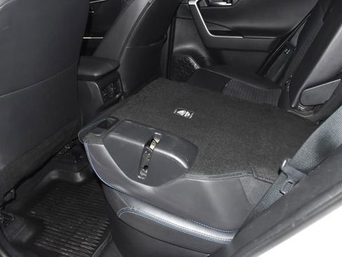 Used 2021 Toyota RAV4 XSE image 34