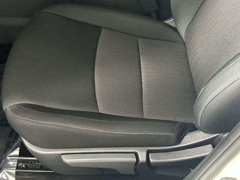 Certified 2025 Nissan Sentra SV FWD image 12