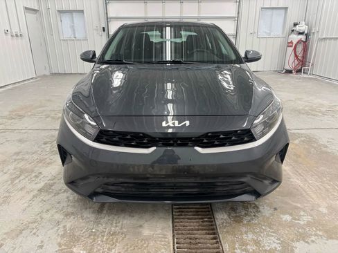 Used 2024 Kia Forte LXS w/ LXS Technology Package FWD image 13