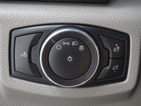 Used 2018 Ford F250 XLT AWD/4WD image 22