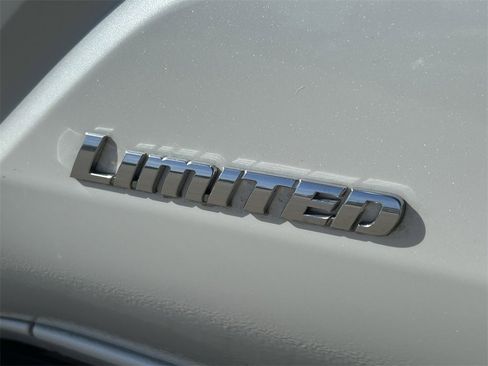Used 2025 Toyota 4Runner Limited image 16