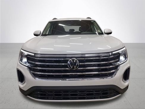 New 2026 Volkswagen Atlas SE image 3