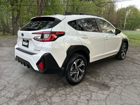 Certified 2024 Subaru Crosstrek 2.0i Premium image 8