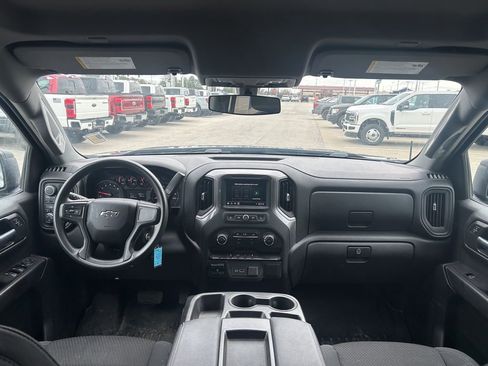 Used 2021 Chevrolet Silverado 1500 Custom Trail Boss image 29