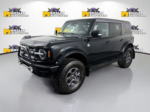 Used 2024 Ford Bronco Outer Banks AWD/4WD image 1