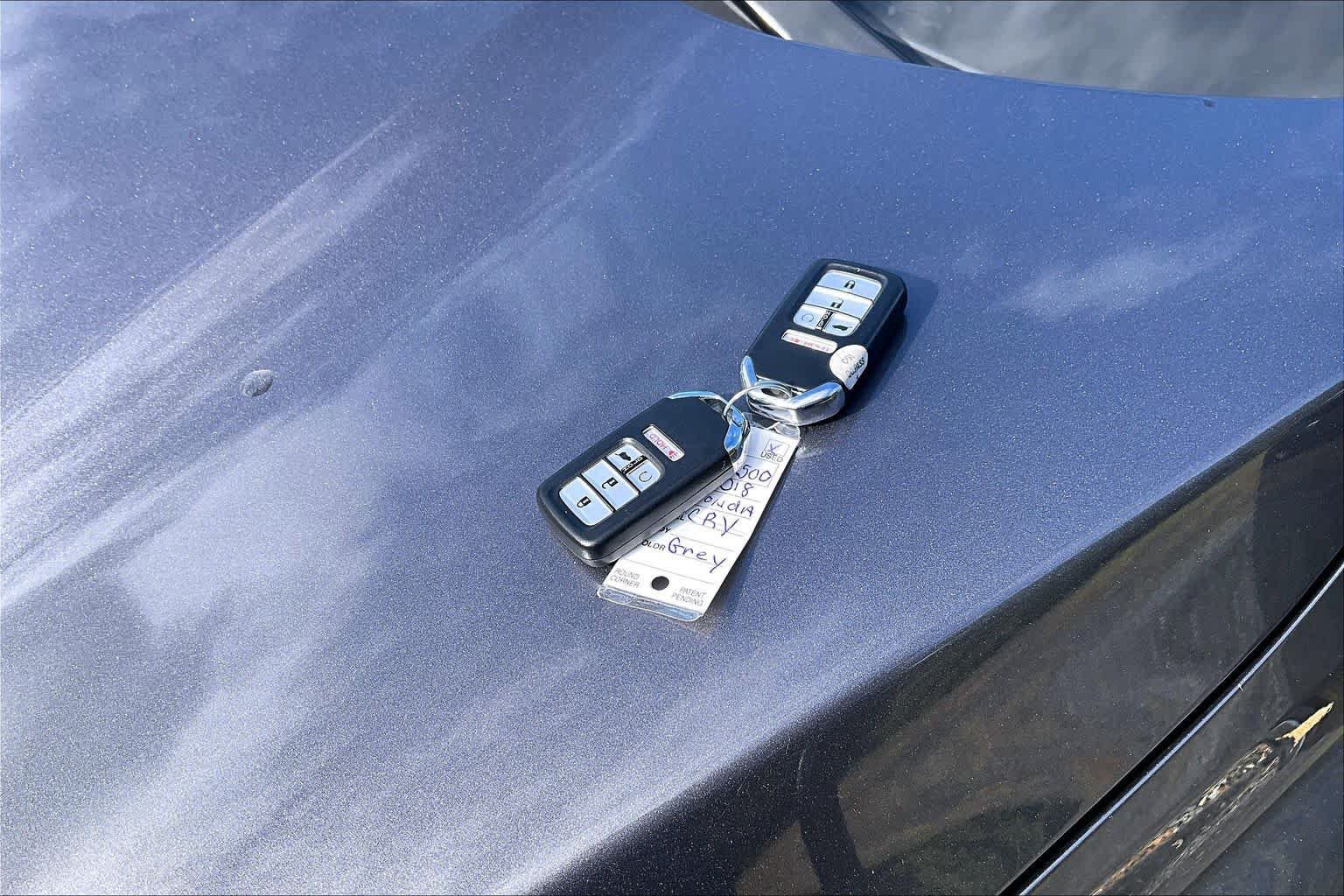 Used 2018 Honda CR-V Touring image 15